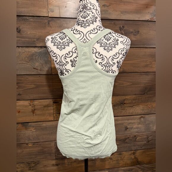 Lululemon Tank - Picture 3 of 7